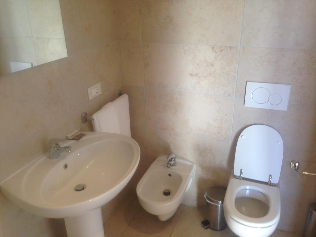 Dal Generale Hotel Moniga del Garda Kamer foto